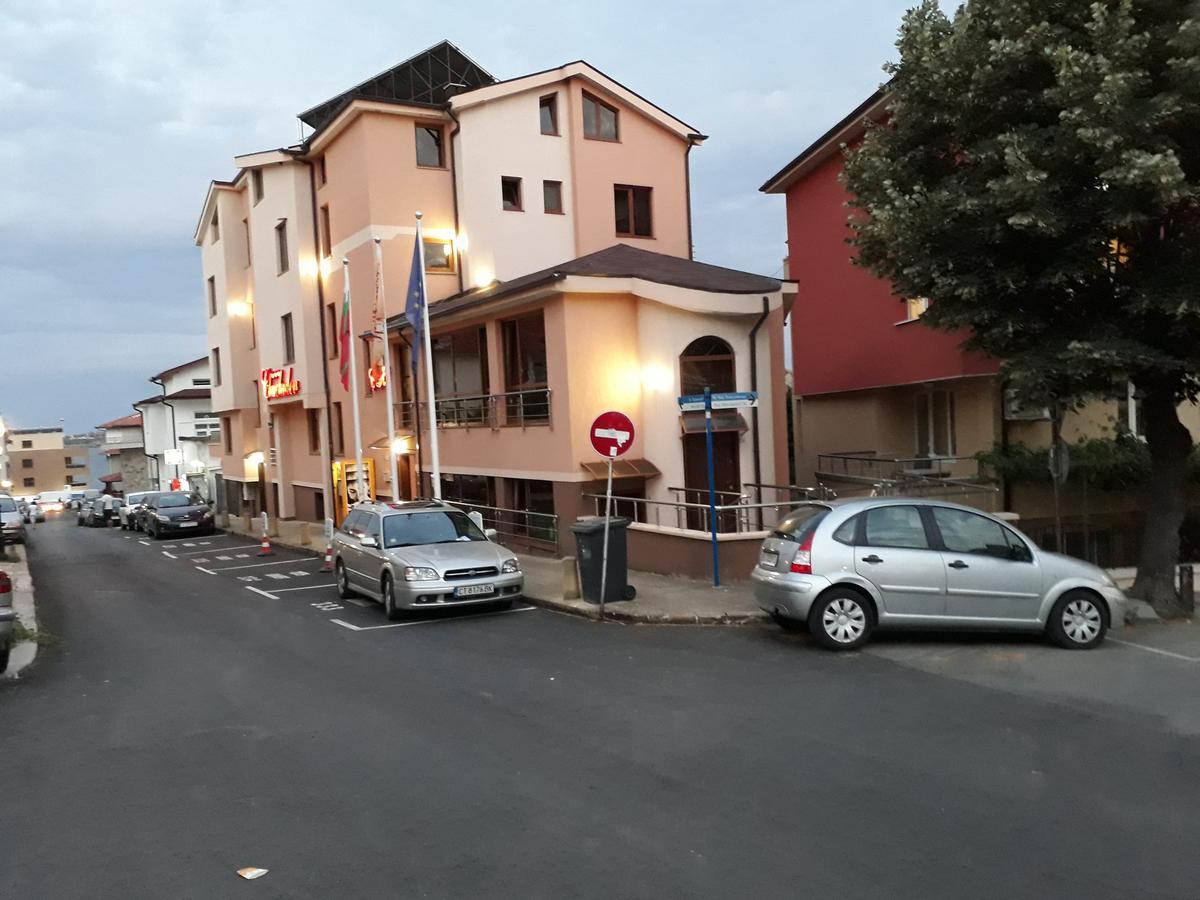 Hotel Chuchulev Sozopol Exterior photo